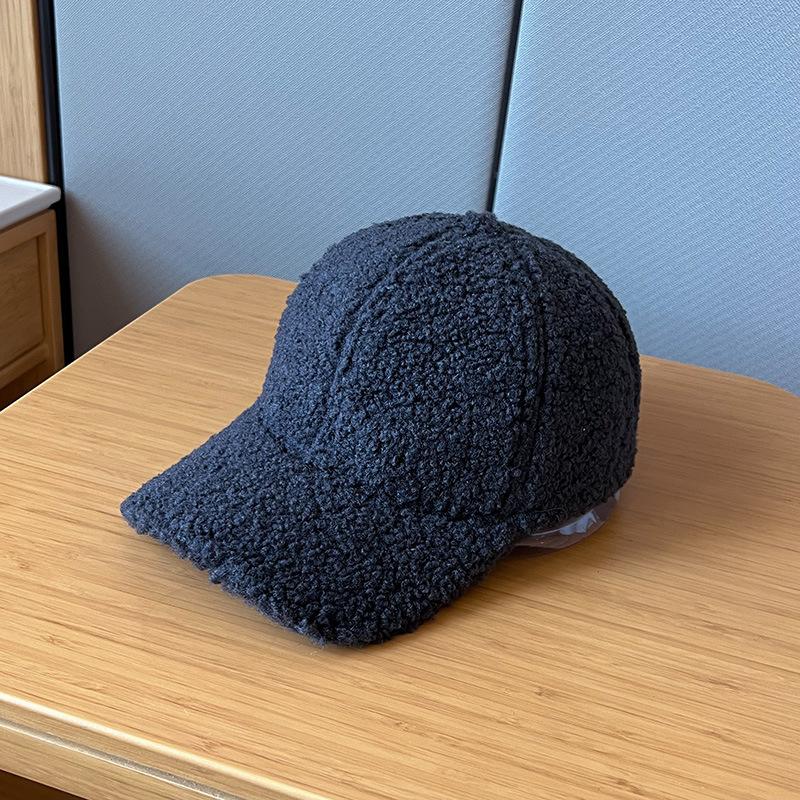 

Осенне-зимняя утолщенная версия бейсболки из нежного плюша Тедди для женщин, ветрозащитная однотонная бейсболка для мужчин для электромобиля Adjustable