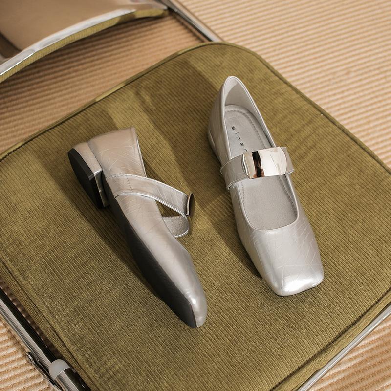 

2301 flat shoes women s thick heel new square head silver word with Mary Jane shoes French low heel light mouth single shoes 39