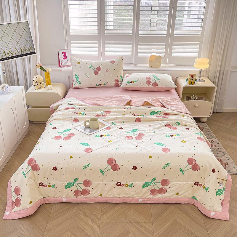 LISM Sweet Cherry Summer Cotton Quilt