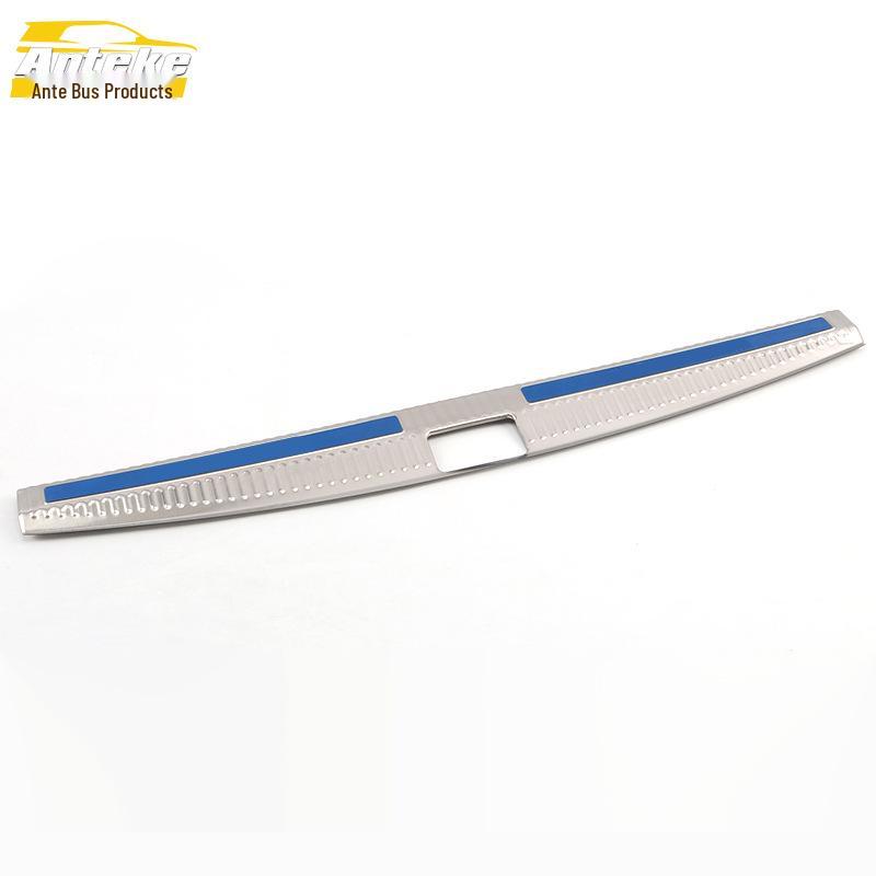 

Octavia Hatchback Rear Guard Plate - Stainless Steel Trunk Protection Pedal