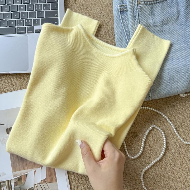 2026 Autumn Women's Slim Fit Round Neck Knit Pullover Sweater