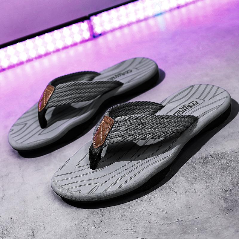 Fashion 2026 Flip Flops Casual Innovative Design Shoes Men Soft-soled Lightweight Home Slippers High-quality Sandals Chaussure Hommes