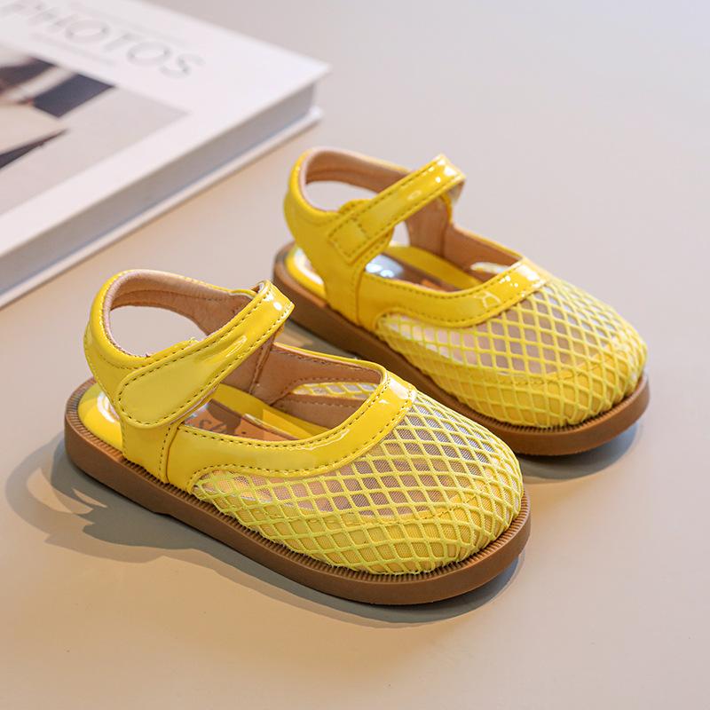 Summer Korean Style Girls Sandals Breathable Hollow Soft Sole Princess Shoes