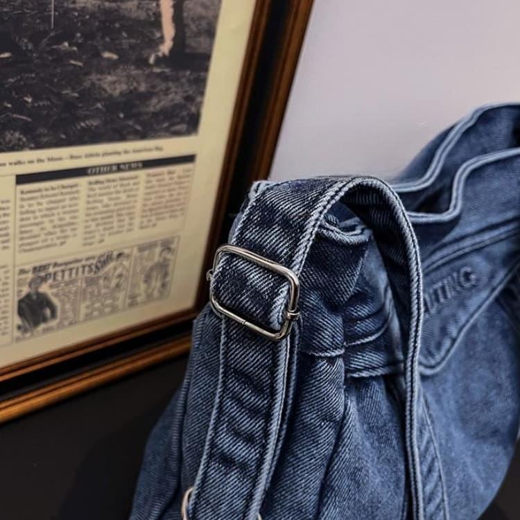 Retro old denim armpit bag women's shoulder messenger bag