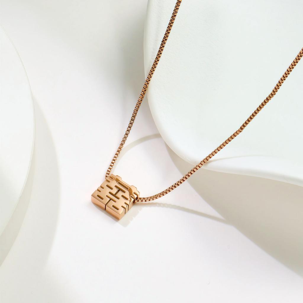 Korean Temperament Fashionable Commuting Daily Versatile Double Happiness Three-Dimensional Pendant Necklace Niche Stainless Steel Collarbone Chain