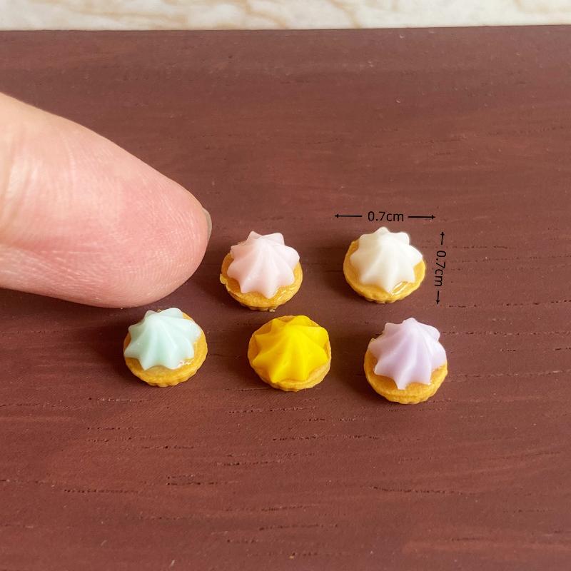 

1/5Pcs Miniature Dollhouse Cream Cake Dessert Christmas Strawberry Ice Cream Cup Pretend Play Kitchen For Kids Toy Accessories