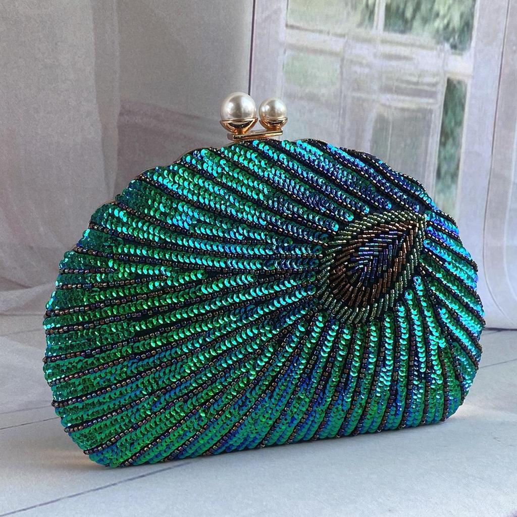 Retro Chinese Beaded Embroidery Clutch - Evening Handbag for Dinner Parties and Cheongsams