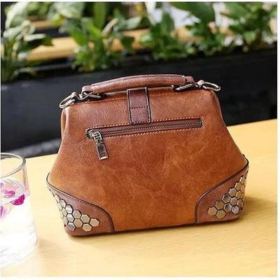 StyleGarage Hnědá Kožená Dámská Taška Přes Rameno Crossbody Sling Bag