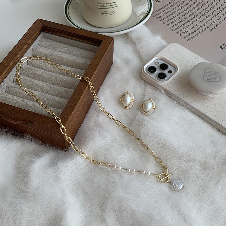 Baroque Special-Shaped Freshwater Pearl Ot Buckle Long Collarbone Chain Autumn And Winter Metal Wind Pearl Splicing Sweater Necklace Women