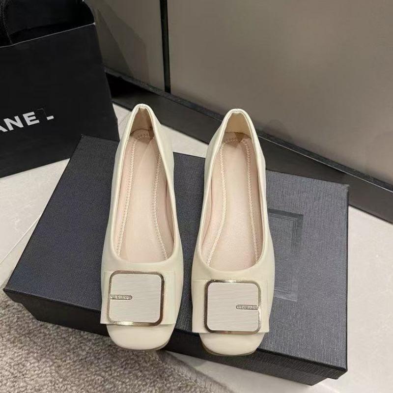 Shallow single shoes women's spring and summer new one-pedal soft-soled four-season women's shoes round head gold square buckle Doudou shoes women