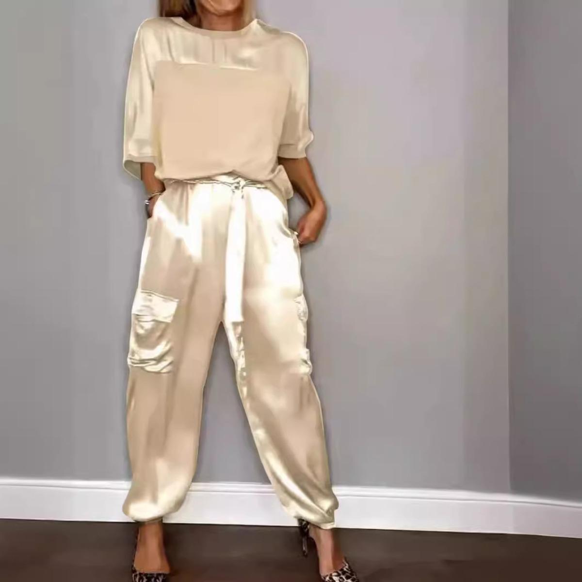 

Fashionable Women s Smooth Satin Half Sleeved Upper Suit Two-piece Set S білий