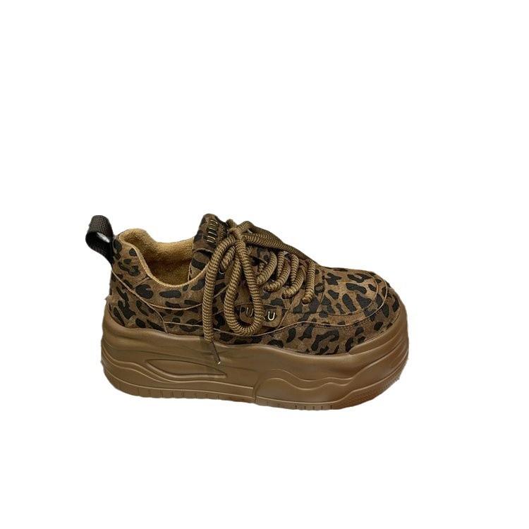 European Station leather muffin platform leopard print board shoes heightening shoes women's velvet 2025 new autumn casual biscuit shoes