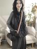 2025 Winter Ethnic Style Loose Stand-Up Collar Vest: 90% White Duck Down, Lightweight, Diamond Pattern, Frog Closure