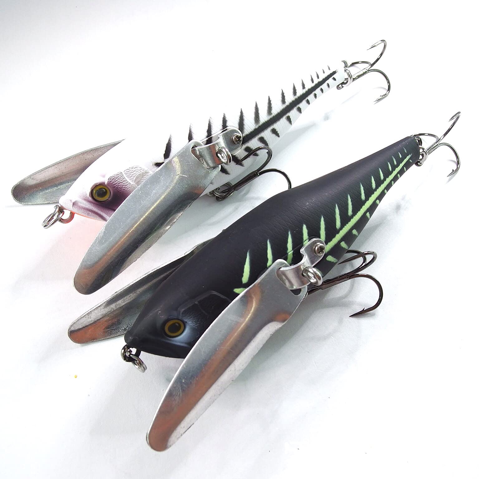 

Momo Lure Large Crawler Cicada Big Cicada Bass Fishing Black Bone Bait, Dodge, Lure, (White & Set)