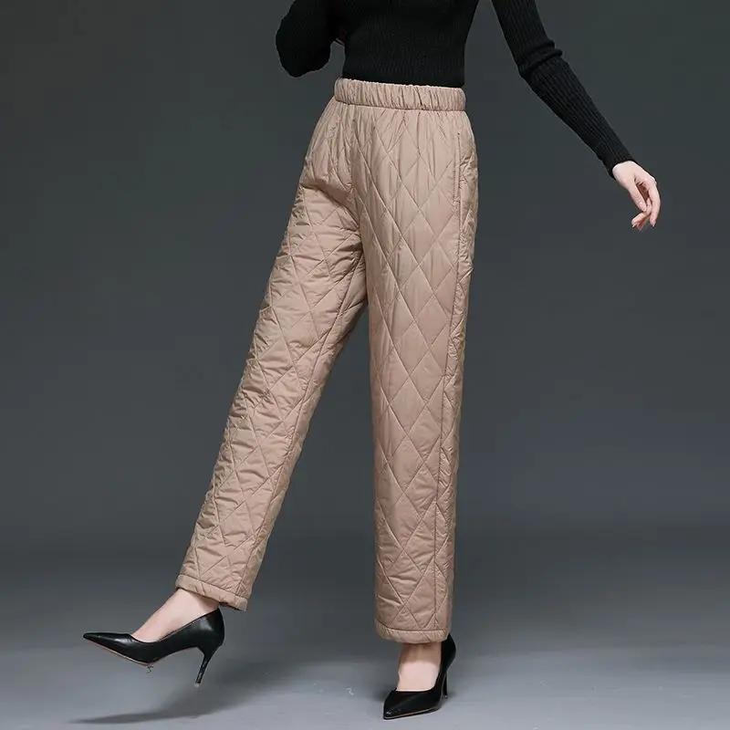 Women's Warm Navy Blue Diamond Quilted Straight Leg Padded Pants