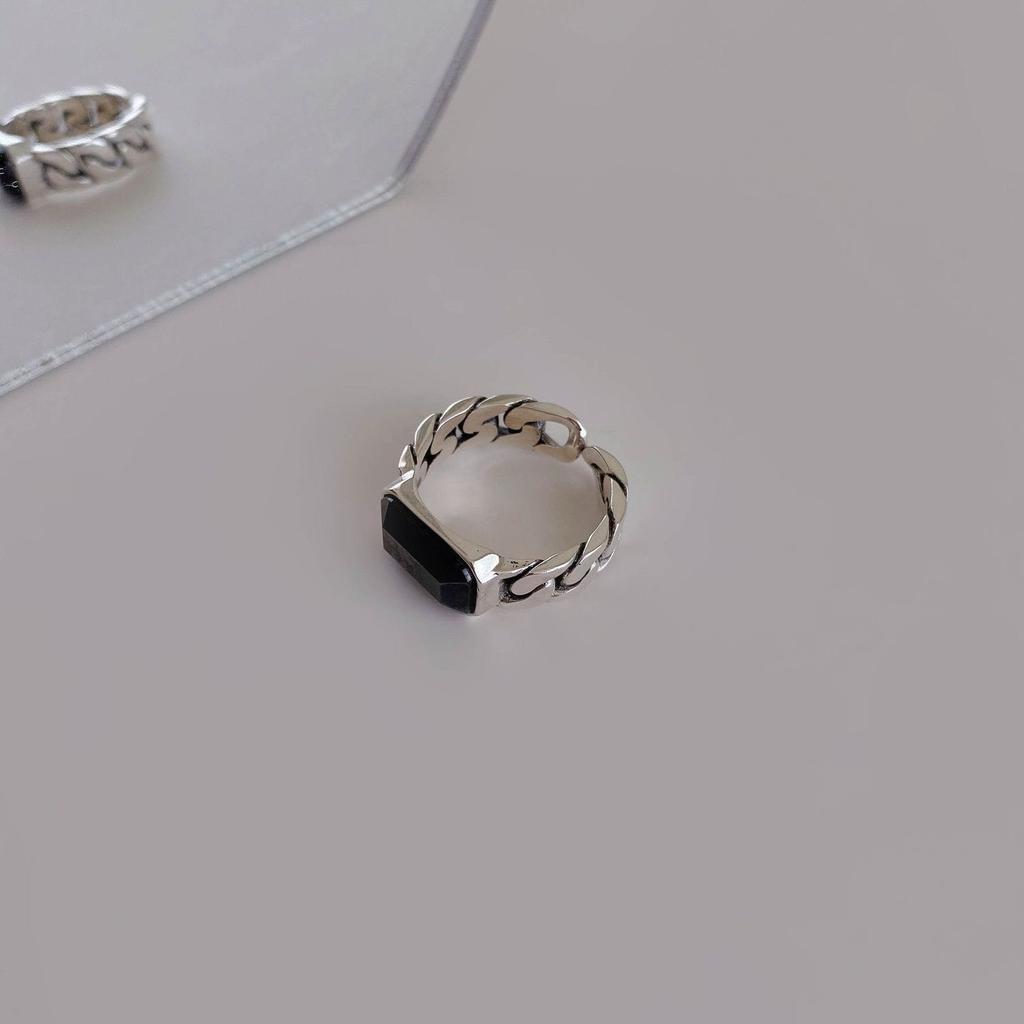 Black stone chain index finger ring women's niche design fashion personality 2025 new trend