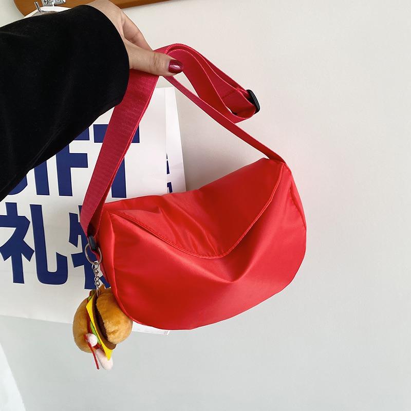 Bags Women's New Messenger Bags Casual Small Bags Sports Shoulder Bags Nylon Bags Shoulder Bags Commuter Dumpling Bags