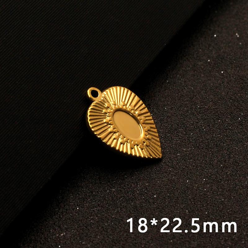 18K Gold-Plated European Retro Devil s Eye Heart Pendant for DIY Necklace with Optional Stones