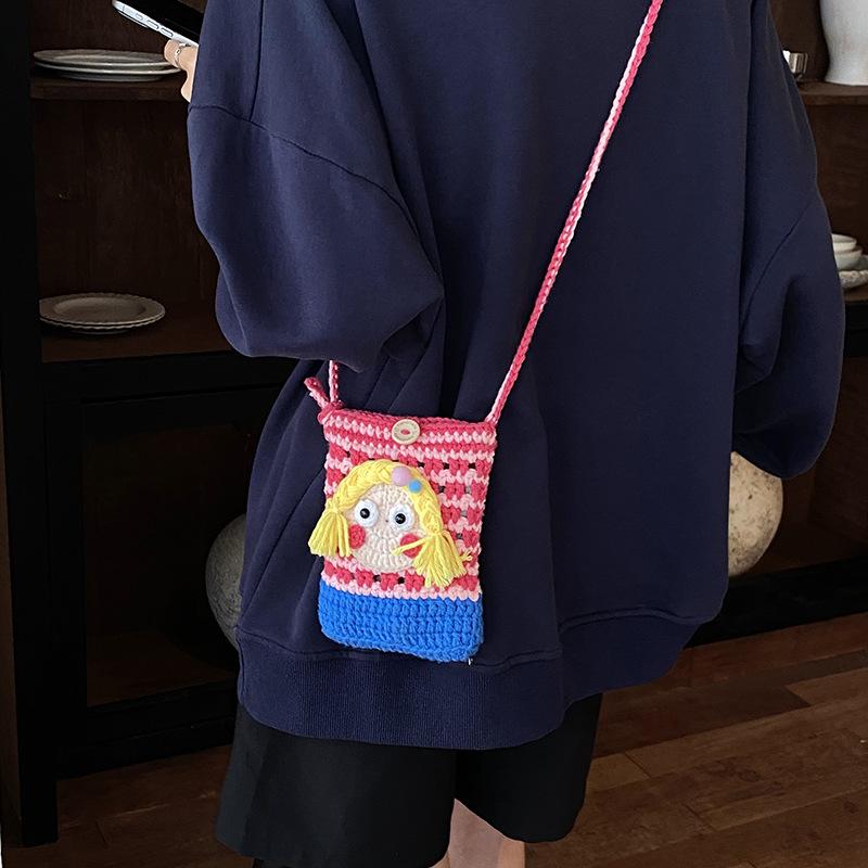 Cartoon Little Girl Single-shoulder Bag Hand-knitted Girls' and Boys' Cross-body Bag for Children, Small Children's Wallet