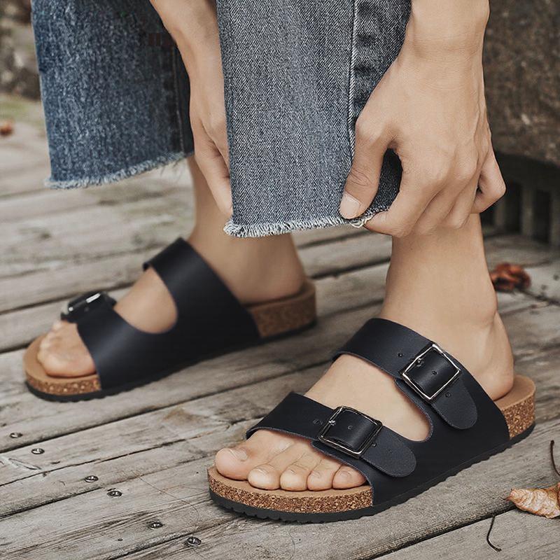 Fashion British Style Men Cork Slippers Fashion Casual Leather Outdoor Antiskid Sandals Summer Comfort Soft Bottom Flat Designer Shoes
