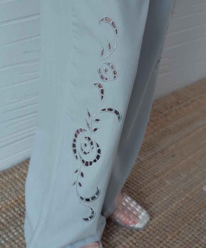 Aueonoseuteljia Rose Embroidered Wide Pants_Sky Blue(Ob6Pt05)