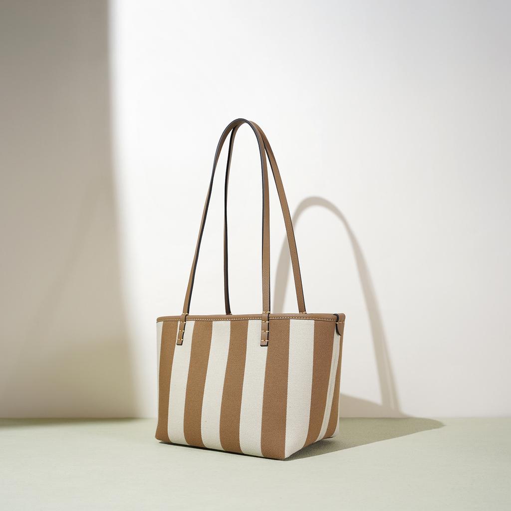 Neue High-End Gestreifte Lässige Schulter-Tragetasche Große Kapazität Nischendesign Mode Reisetasche