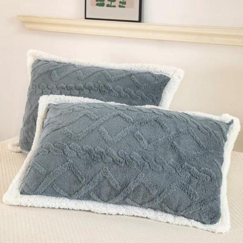 Plush Pillow Cover Winter Warm Pillow Cover Double-Sided Fuzzy Pillowcase Pillow Protector for Bedroom Dormitory Decoration