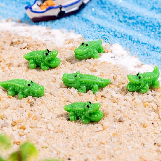 60Pcs Miniature Crocodile Figurine Mini Animal Resin Statue Ornament Educational Toy Dollhouse Fairy Garden Landscape Aquarium Decoration