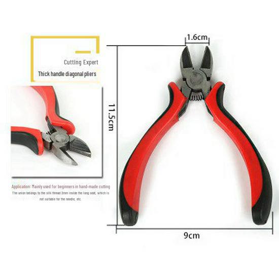 DIY-Schmuck-Werkzeugset: Spitzzange, Schere, Materialien für handgefertigte Ohrringe.