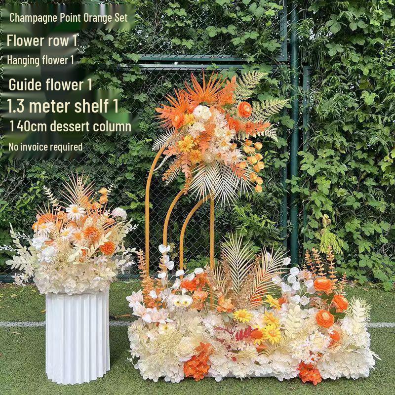Künstliche Blumendekorationen für den Hochzeitsgang & die Bühne