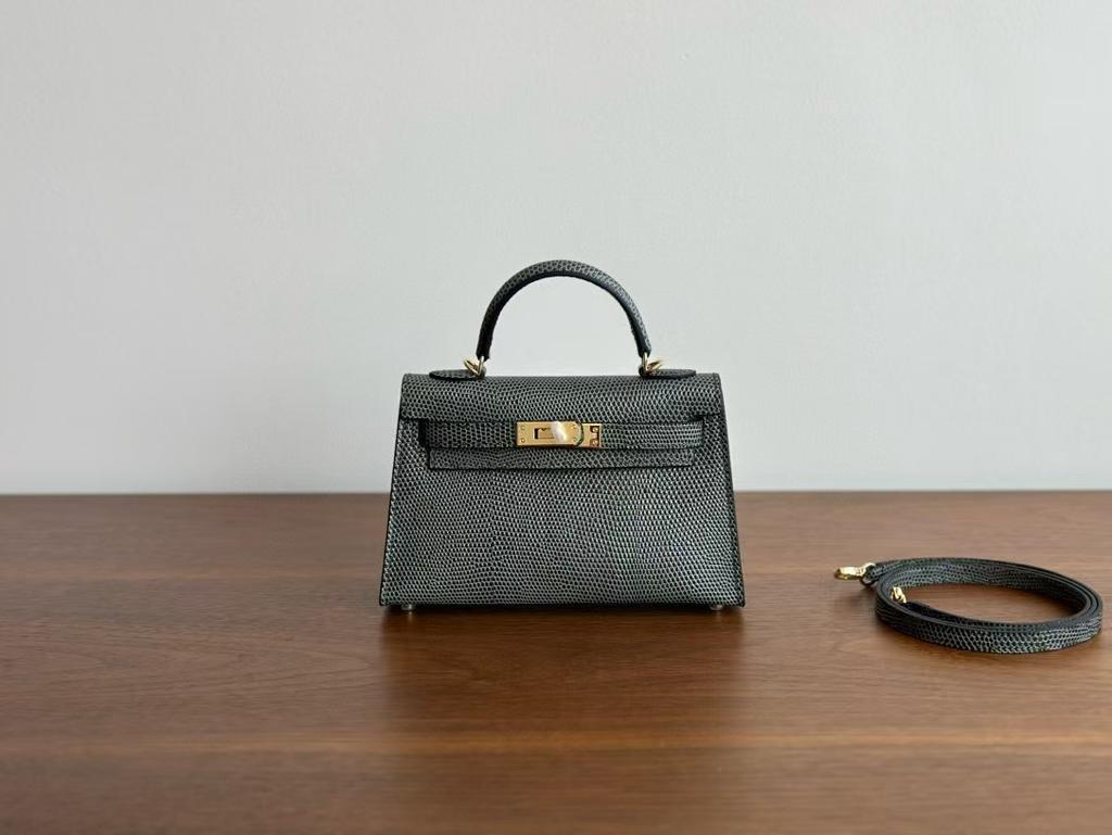 Sheepskin Collar Layer Cowhide Down Jacket 2.0 Version Leather Five-Gold Cowhide Kipskin Single-Leather Strap Female Bag New Style