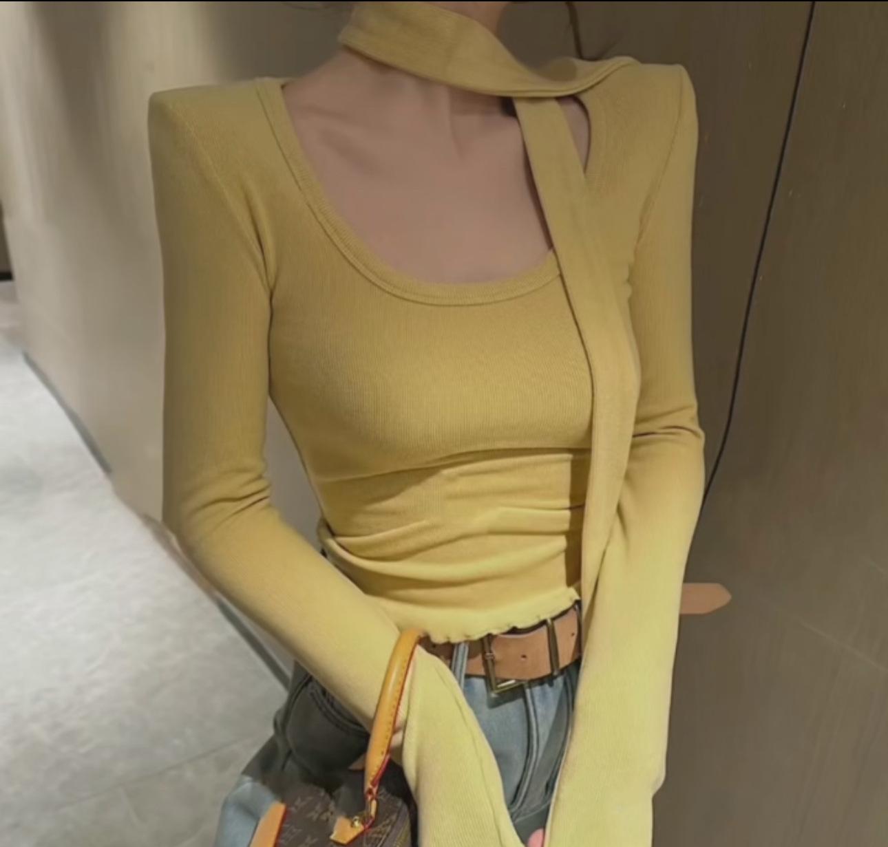 

Футболка осень-зима 2025 в корейском стиле, однотонная, повседневная, с круглым вырезом, длинными рукавами и коротким низом для невысоких мужчин. XL