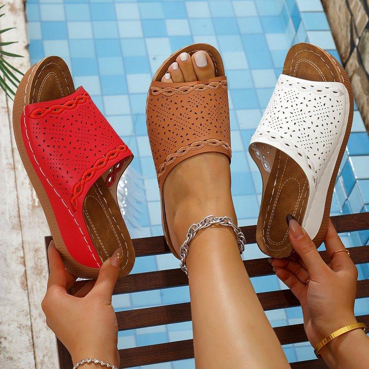 2025 summer new large size round head retro solid color cool slippers women's hollow sewn wedge heel large size women's shoes