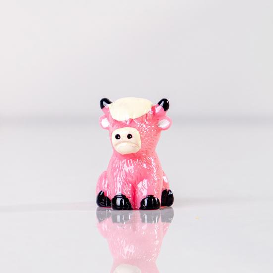 10 sztuk Miniaturowa figurka krowy szkockiej Żywiczna miniatura siedzącej krowy szkockiej Zwierzęta Kolekcjonerska rzeźba Ozdoba na biurko