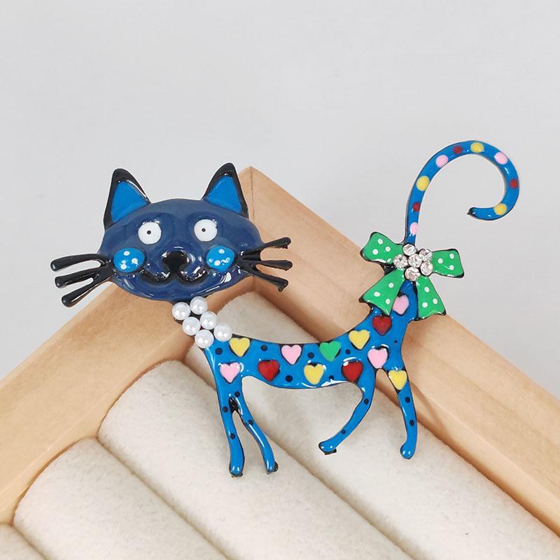 Cute Cartoon Cat Brooch Pin for Women Girls Fashion Exquisite Enamel Kitten Brooches Casual Party Clothing Jewelry Gift