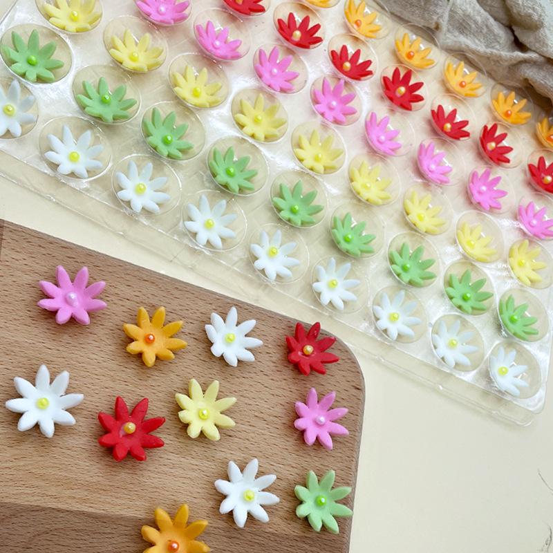 3D Chocolate Flower Decorations - 108 Pieces