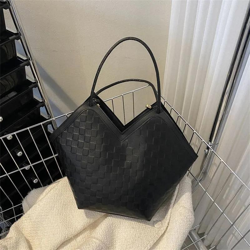 Elegant Texture Retro Handbag Color-blocking Large-capacity Tote Bag Women's Versatile One-shoulder Underarm Bag