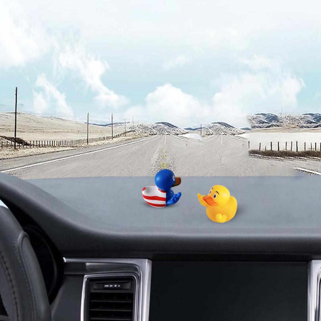 Middle Finger Duck Collectible Personalized Ornaments Desktop Auto Decoration for Bedroom Shelf Table Decor