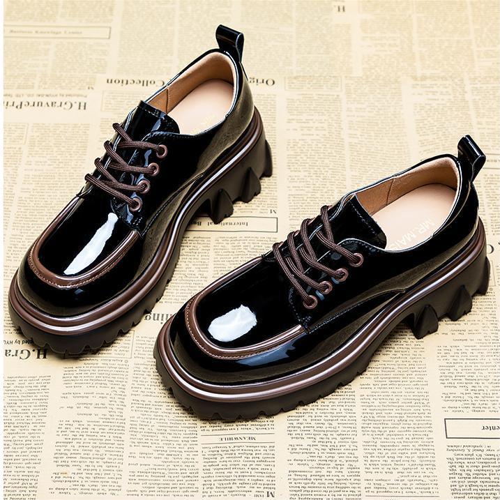 

Foreign trade single shoes autumn new color matching loafers British style round head thick sole thick heel small leather shoes women 35 чёрный