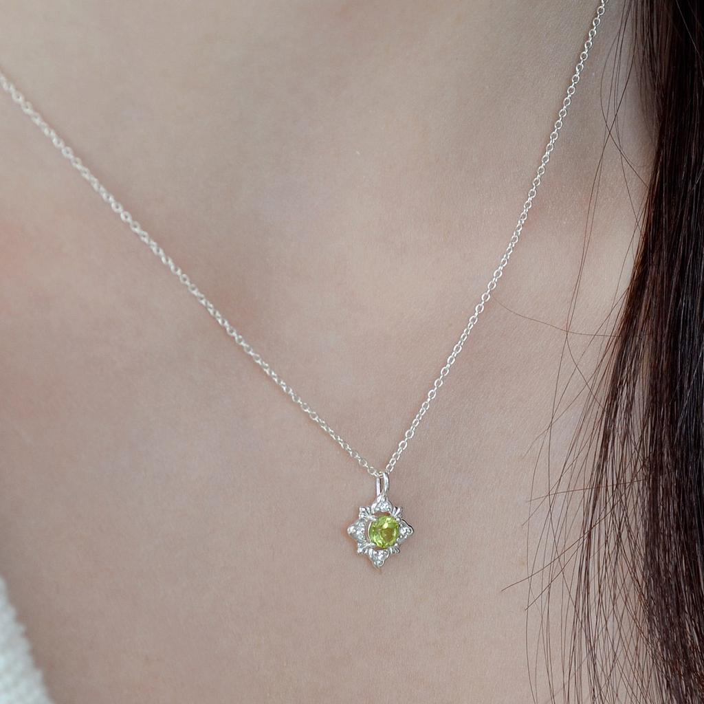 47Bag 925 Silver Natural Peridot Green Gemstone Necklace Isis