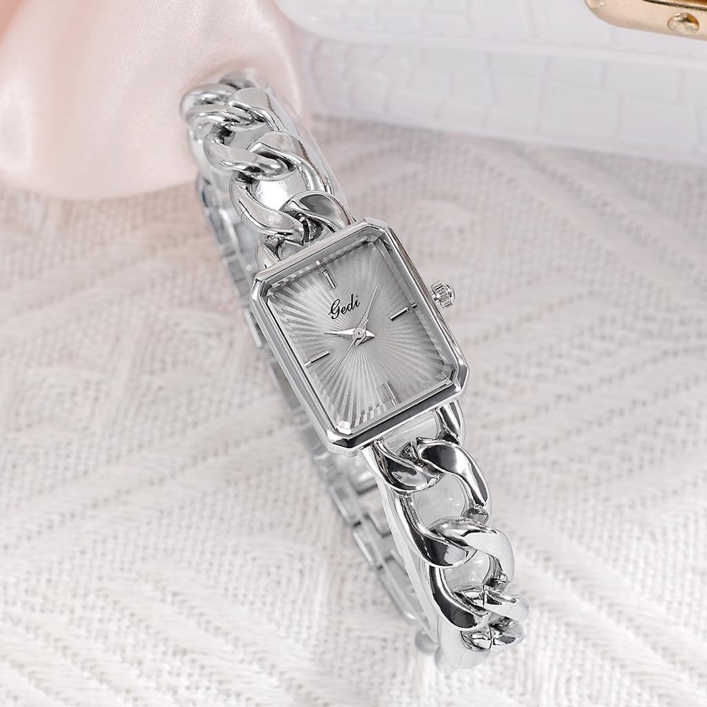 Xiaoxiangfeng High-End Bracelet Watch Light Luxury Small Square Plate Niche Design Woven Chain Creative Quartz Watch