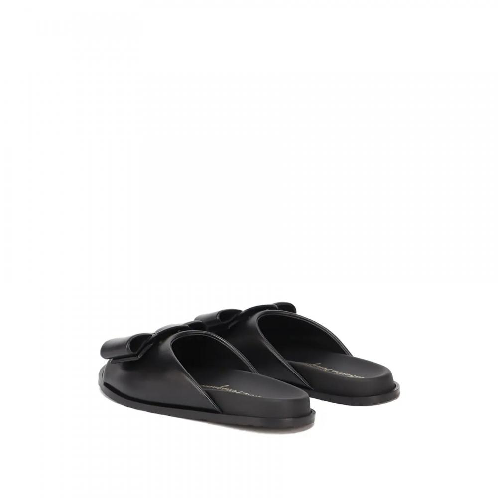 Salvatore Ferragamo Ferragamo Slide Black