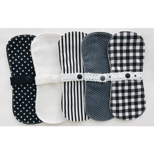 Sweet Cotton Cloth Pads for Discharge, Minina Liner, 5 Pads, Made In Japan (Petit Monotone)