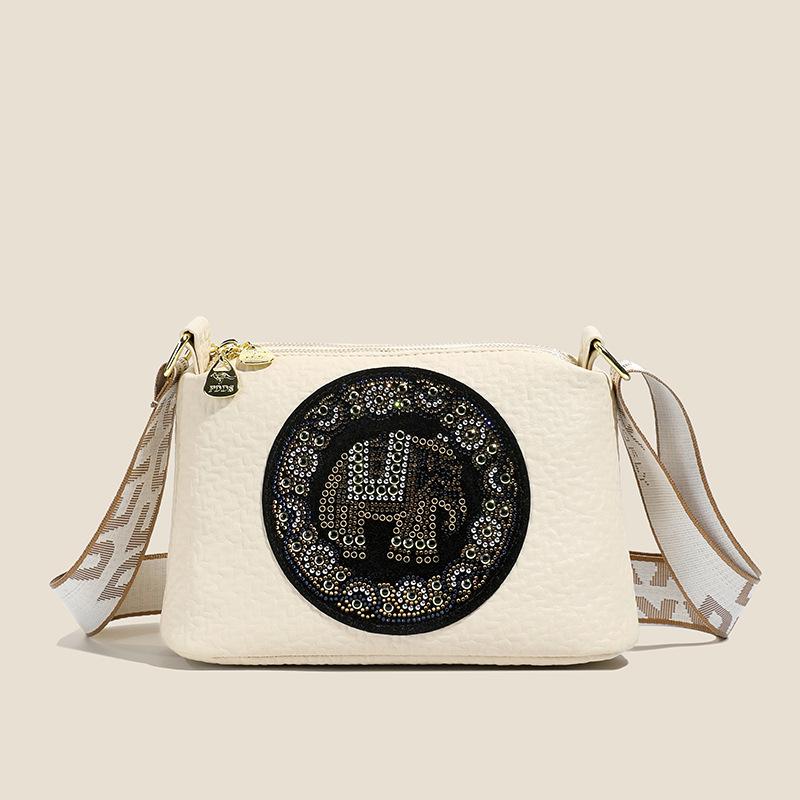 

Retro painted auspicious elephant bag women s new versatile pillow women s bag niche texture shoulder cylinder bag