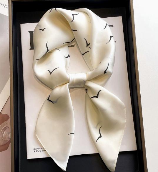 

High-quality Faux Silk Scarf