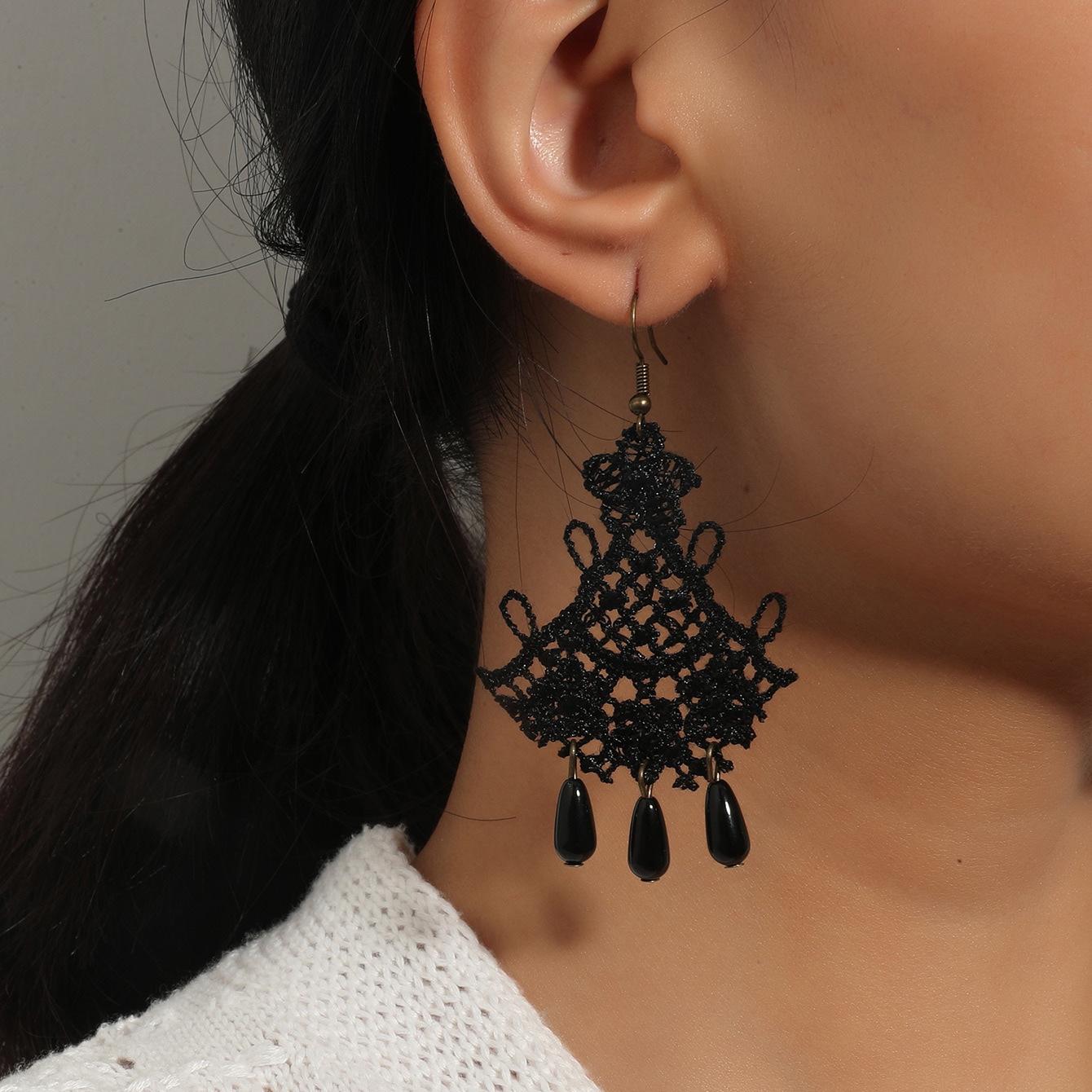 European & American Antique Black Lace Tassel Earrings