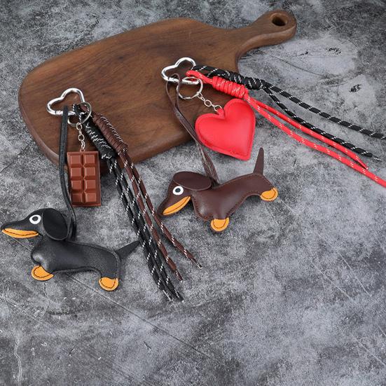 Dachshund Keychain Pendant Faux Leather Pendant, Cartoon Dog Hanging Decor with Braided Rope, Handbag Decorative Accessories Metal Carabiner Charm