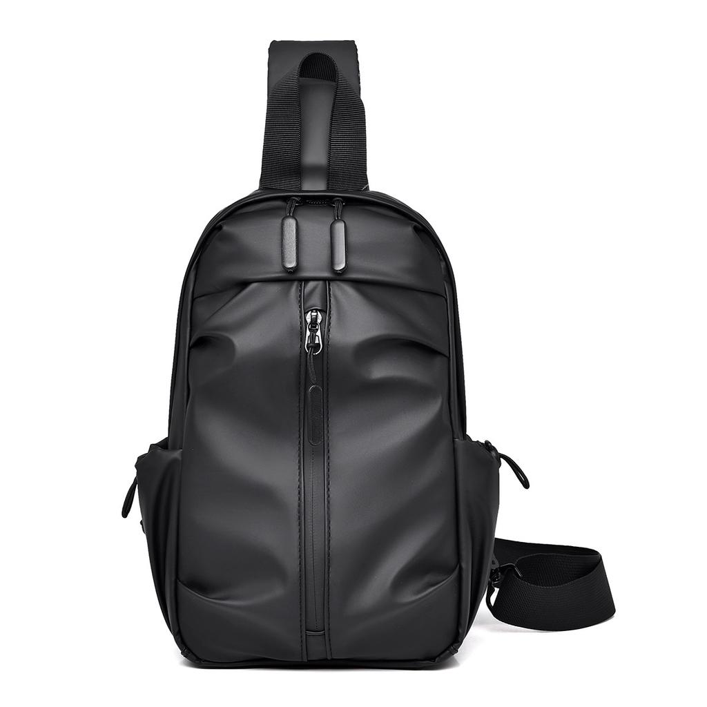 The Leather Men's Crossbody Bag Is Simple, Fashionable and Trendy. It's A Casual, Versatile and High-end Commuter Chest Bag