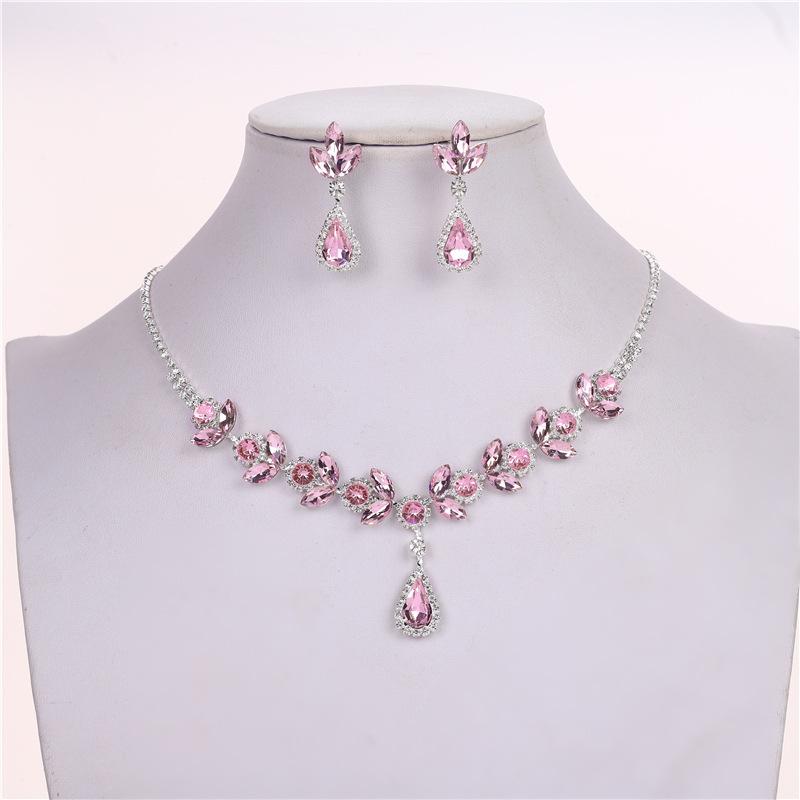 Trendy Rhinestone Luxury Necklace Earrings Set Wearing Skirt Wearing Camellia