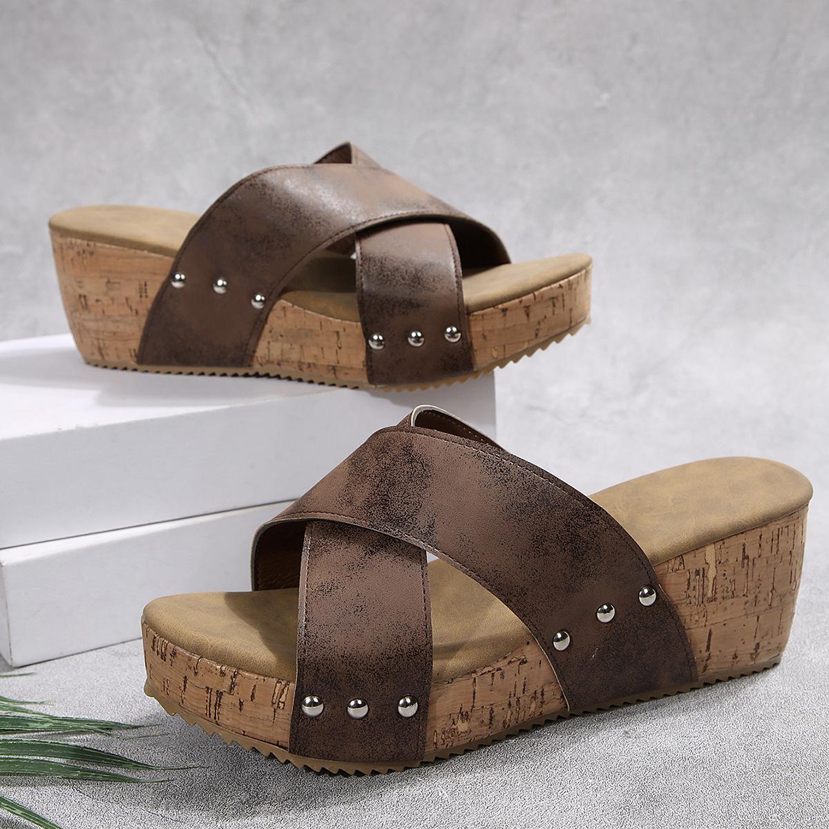 

European and American foreign trade large size cross with platform slippers women open toe muffin and retro beach cool slippers wish 43 темно-коричневого